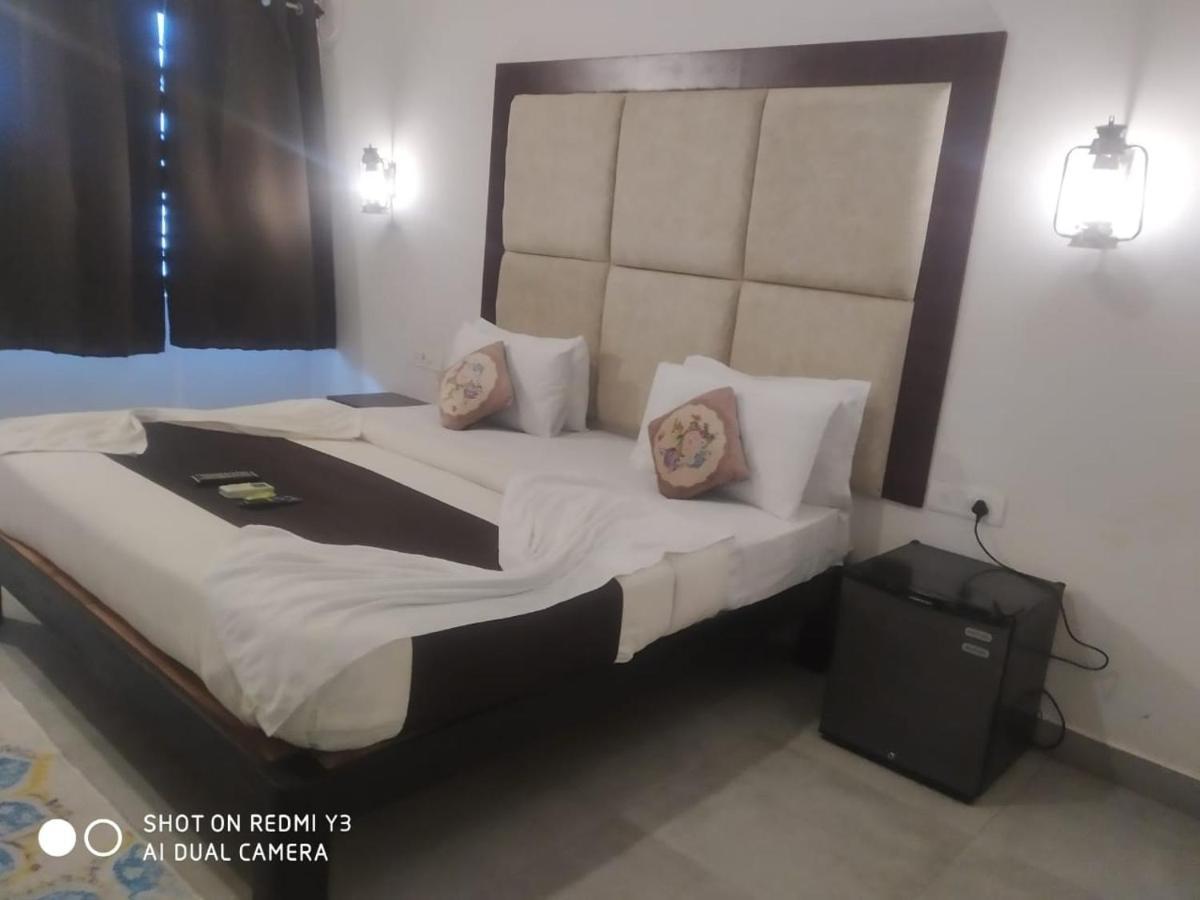 Baga Beach Exotica Hotel Exterior photo
