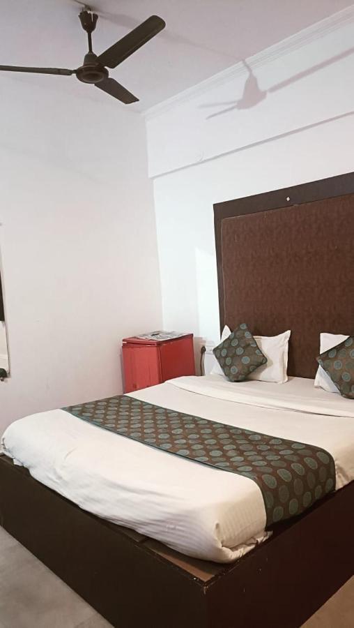 Baga Beach Exotica Hotel Exterior photo